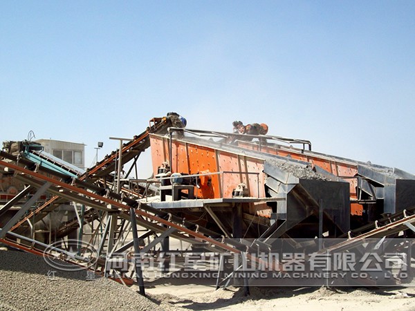 生產(chǎn)線現(xiàn)場 生產(chǎn)線現(xiàn)場