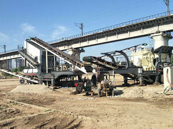 石子移動(dòng)破碎機