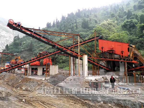 制砂生產(chǎn)線作業(yè)現(xiàn)場(chǎng)