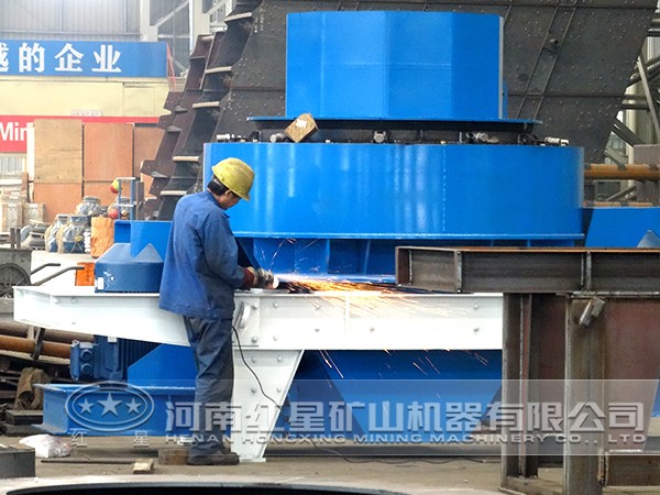 紅星機(jī)器生產(chǎn)的沖擊式破碎機(jī) 紅星機(jī)器生產(chǎn)的沖擊式破碎機(jī)