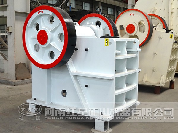 顎式粉碎機圖片