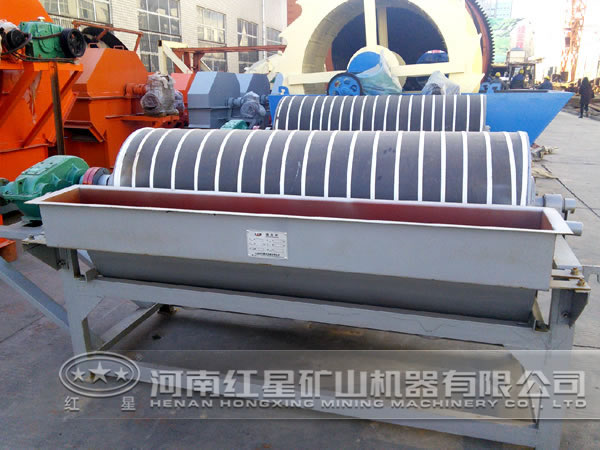 鋁礦磁選機廠(chǎng)家 鋁礦磁選機廠(chǎng)家