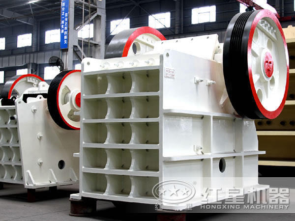 顎式破碎機 顎式破碎機