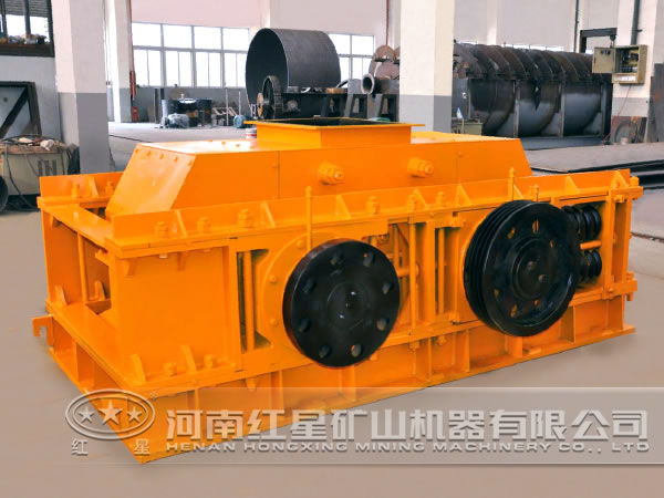 圓錐型雙齒輥破碎機(jī) 圓錐型雙齒輥破碎機(jī)