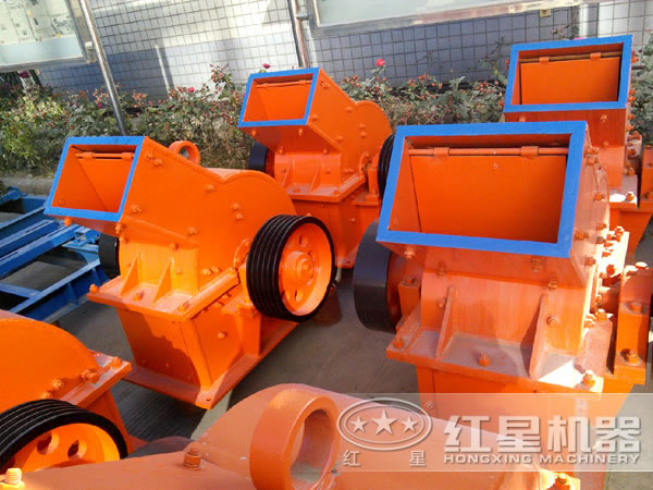 大理巖錘式破碎機(jī) 大理巖錘式破碎機(jī)