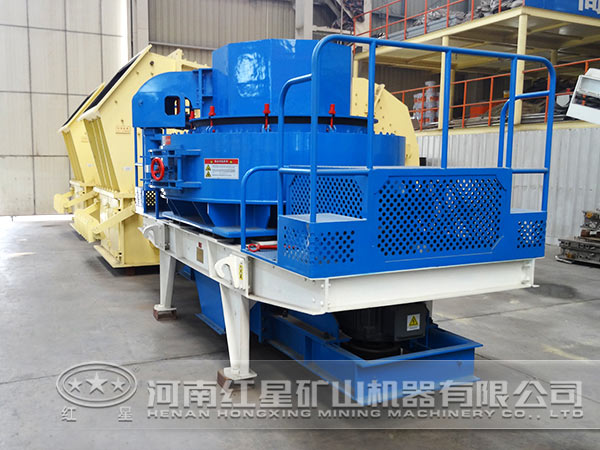 制砂機(jī)生產(chǎn)車(chē)間