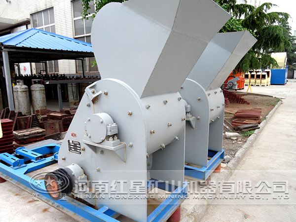 煤矸石粉碎機(jī) 煤矸石粉碎機(jī)