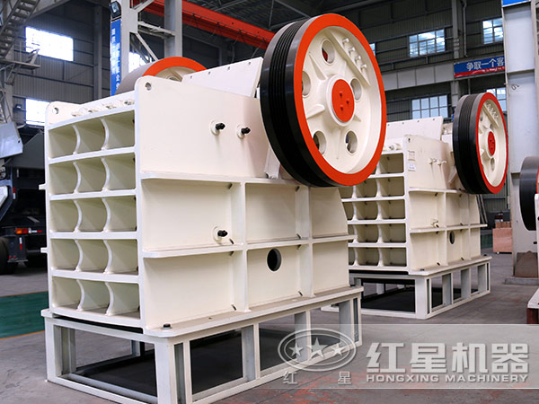 花崗巖碎石機(jī) 花崗巖碎石機(jī)