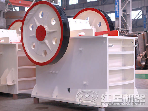 振動(dòng)顎式破碎機(jī) 振動(dòng)顎式破碎機(jī)