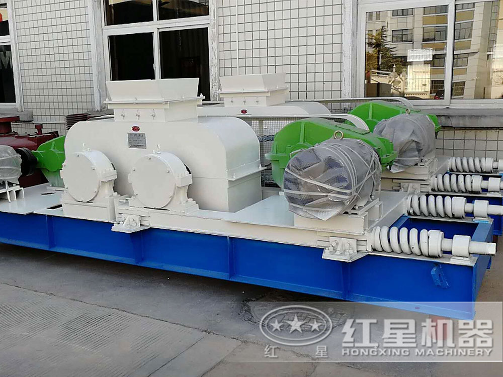 對(duì)輥式破碎機(jī) 對(duì)輥式破碎機(jī)