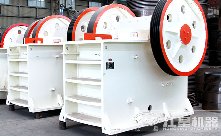 小型顎式碎沙機(jī) 小型顎式碎沙機(jī)