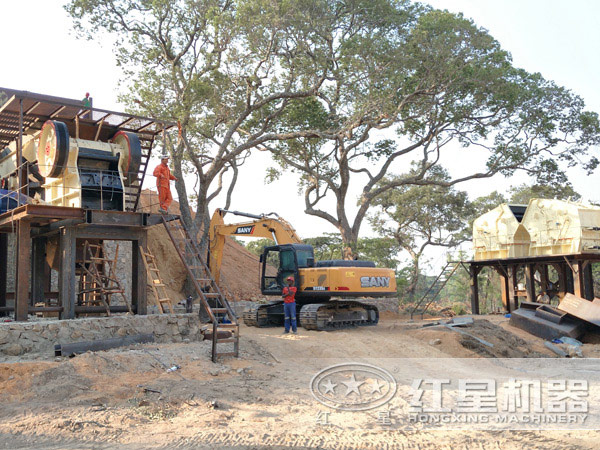 焦炭破碎機作業(yè)現場(chǎng)