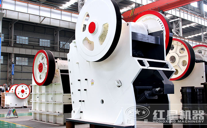 砂石破碎機局部特寫(xiě)