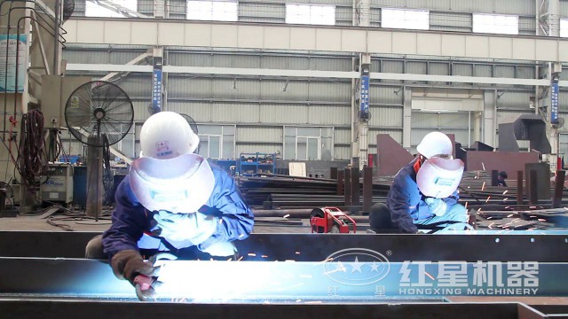 設備生產(chǎn)車(chē)間 設備生產(chǎn)車(chē)間