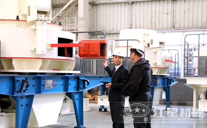 VSI制砂機(jī)客戶來訪 VSI制砂機(jī)客戶來訪