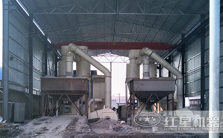 磨粉生產(chǎn)線現(xiàn)場 磨粉生產(chǎn)線現(xiàn)場