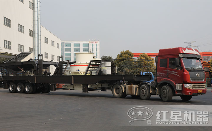 移動制砂機發(fā)貨現(xiàn)場 移動制砂機發(fā)貨現(xiàn)場