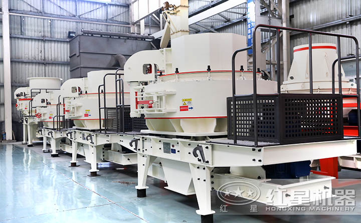 立軸沖擊式制砂機車(chē)間 立軸沖擊式制砂機車(chē)間