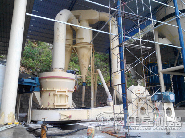 磨粉現(xiàn)場 磨粉現(xiàn)場