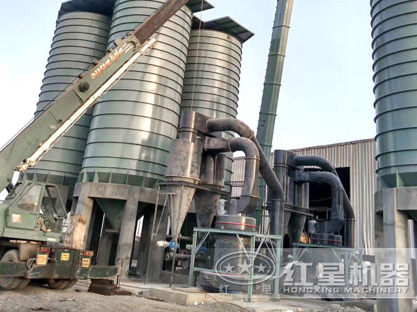 磨粉生產(chǎn)線(xiàn)現場(chǎng)圖
