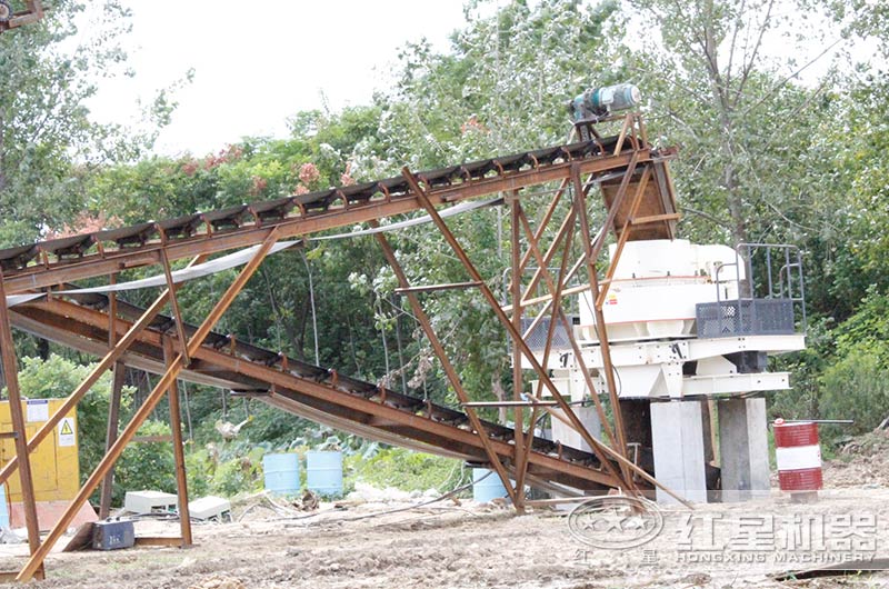 制砂設備作業(yè)現場(chǎng)