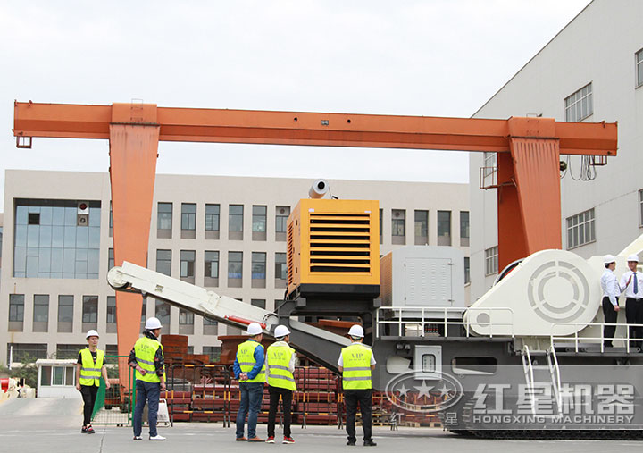 客戶(hù)來(lái)場(chǎng)參觀(guān) 客戶(hù)來(lái)場(chǎng)參觀(guān)