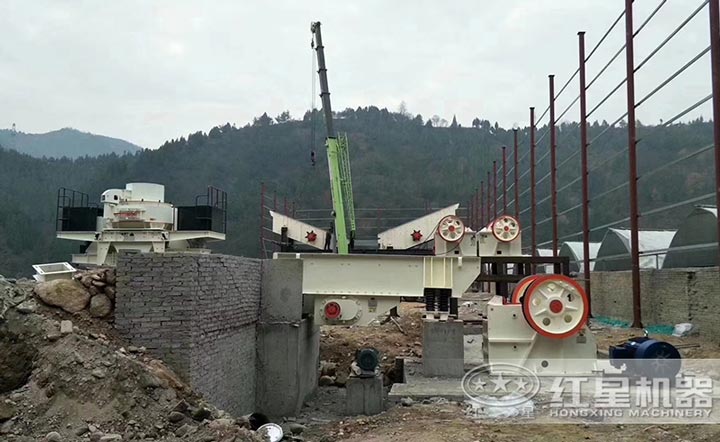 VSI制砂機安裝現場(chǎng)