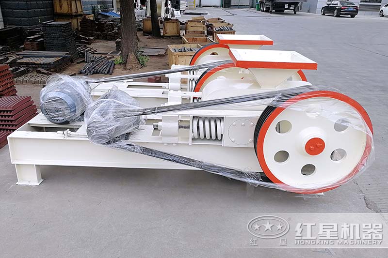 對(duì)輥式打沙機(jī) 對(duì)輥式打沙機(jī)