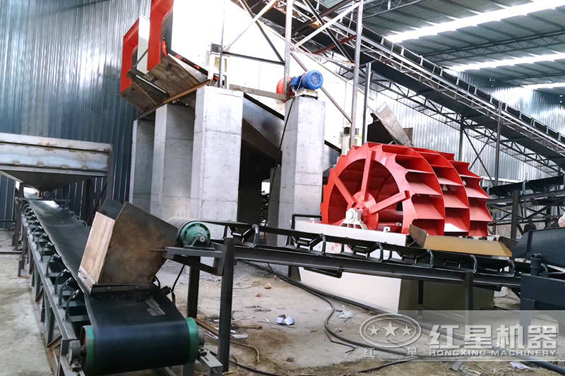 大型水輪式洗砂機(jī)客戶(hù)現(xiàn)場(chǎng)