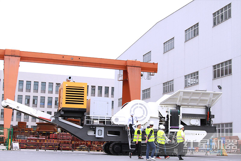 移動快捷、智能生產(chǎn)的移動型制砂機