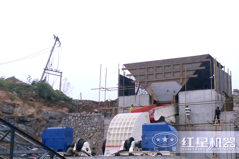 黑龍江客戶(hù)破碎煤矸石現場(chǎng) 黑龍江客戶(hù)破碎煤矸石現場(chǎng)