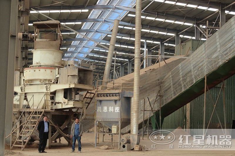 河卵石打砂生產(chǎn)客戶(hù)現場(chǎng) 河卵石打砂生產(chǎn)客戶(hù)現場(chǎng)